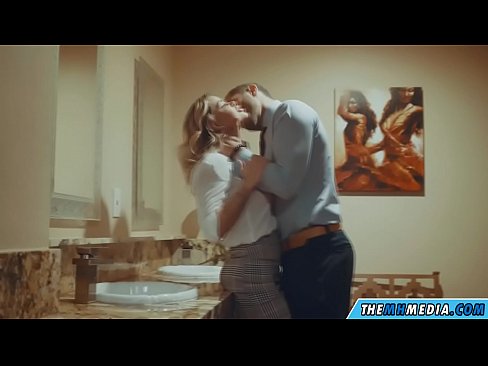 ❤️ Cando unha loura tetona seduce nun baño público ❤❌ Super sexo a nós gl.freepornhdonlinegay.ru ❤